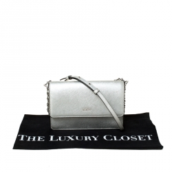 Pre Owned DKNY Silver Leather Bryant Crossbody Bag