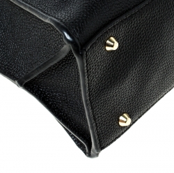 Pre Owned حقيبة كروس دي كي أن واي ميني شيلسي جلد أسود