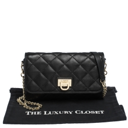 Pre Owned DKNY Black Quilted Leather Flap Chain Shoulder Bag