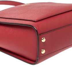 Pre Owned Dkny Red Leather Ava Zip Crossbody Bag