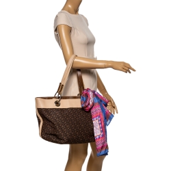 Pre Owned Dkny Beige Signature Canvas and Leather Tote 