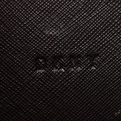 مملوكة مسبقًا DKNY Black Saffiano Leather Top Handle Bag