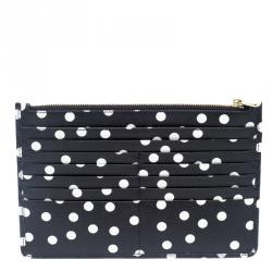 Pre Owned حقيبة كلاتش دولتشي أند غابانا جلد تنقيط بولكا بيضاء/ سوداء