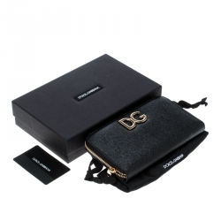 Pre Owned Dolce and Gabbana Black Leather Logo Zip Around Wallet