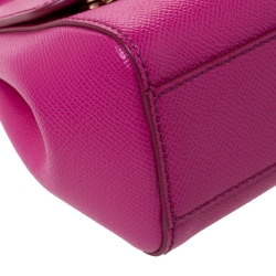 مملوكة مسبقًا حقيبة دولتشي أند غابانا ميس سيسيلي جلد بنفسجية صغيرة