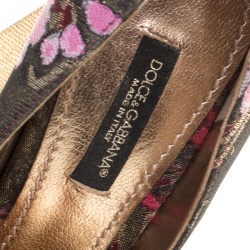 مملوكة مسبقًا Dolce and Gabbana Multicolor Canvas Jackie Pumps Size 36