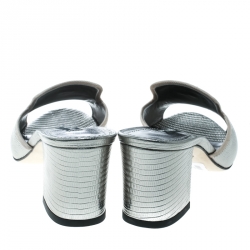 مملوكة مسبقًا Dolce and Gabbana Metallic Silver Embossed Lizard Leather Peep Toe Mules Size 36.5