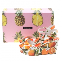 Pre Owned صندل دولتشي أند غابانا نعل روكي سميك سيور كاحل جلد لامع مطبوع برتقالي مقاس 38