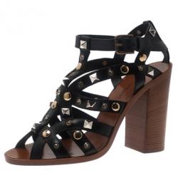 مملوكة مسبقًا Dolce and Gabbana Black Studded Leather Sandals Size 38