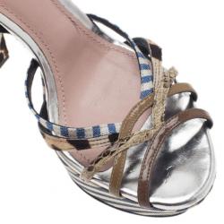 مملوكة مسبقًا صندل دولتشي أند غابانا بسيور و نعل سميك مقاس 38