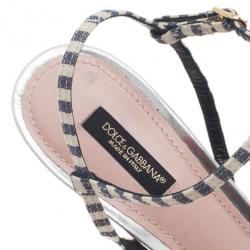 مملوكة مسبقًا صندل دولتشي أند غابانا بسيور و نعل سميك مقاس 38