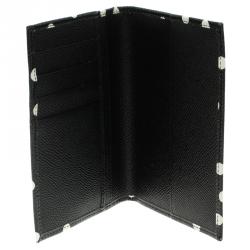 مملوكة مسبقًا Dolce and Gabbana Black Polka Dot Leather Passport Holder 