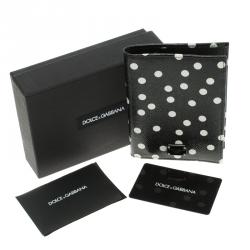 مملوكة مسبقًا Dolce and Gabbana Black Polka Dot Leather Passport Holder 