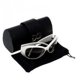 Pre Owned نظارة شمسية دولتشي أند غابانا كبيرة DG6041 متدرجة رمادية/ بيضاء