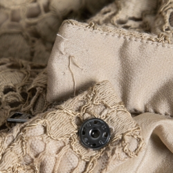 Pre Owned Dolce & Gabbana Beige Lace Pencil Skirt L