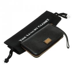 Pre Owned Dolce and Gabbana Black Leather Zip Around Wallet