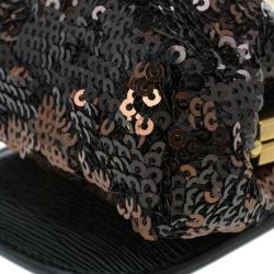 مملوكة مسبقًا Dolce and Gabbana Miss iPhone Case and Coin Purse