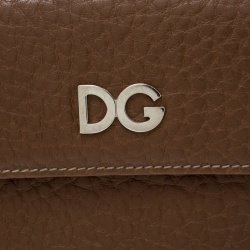 مملوكة مسبقًا Dolce and Gabbana Brown Leather Compact Wallet