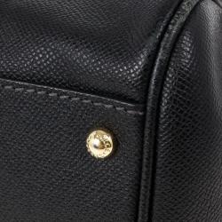 مملوكة مسبقًا Dolce and Gabbana Black Calfskin Large Sicily Tote