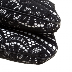 Pre Owned Dolce & Gabbana Black/White Lace and Leather Kiss Lock Frame Clutch