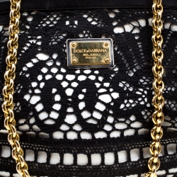 Pre Owned Dolce & Gabbana Black/White Lace and Leather Kiss Lock Frame Clutch