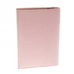 مملوكة مسبقًا Dolce & Gabbana Pink Leather Crystal Logo Passport Holder
