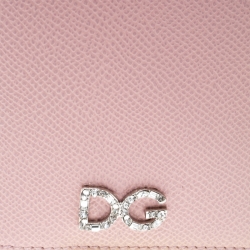 مملوكة مسبقًا Dolce & Gabbana Pink Leather Crystal Logo Passport Holder