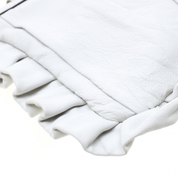 Pre Owned حقيبة كلاتش دولتشي أند غابانا حمالة معصم مكشكشة جلد طية بيضاء