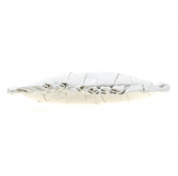 Pre Owned حقيبة كلاتش دولتشي أند غابانا حمالة معصم مكشكشة جلد طية بيضاء