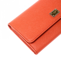 Pre Owned Dolce and Gabbana Orange Leather Dauphine Continental Wallet