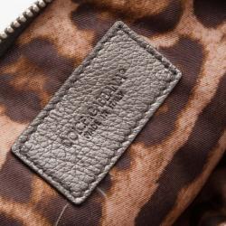 مملوكة مسبقًا Dolce and Gabbana Silver Pleated Leather Ruffle Zip Clutch