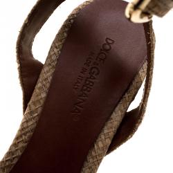 Pre Owned صندل دولتشي أند غابانا رافية بيج/بني فاتح وجلد ثعبان مرصع مقاس 38.5