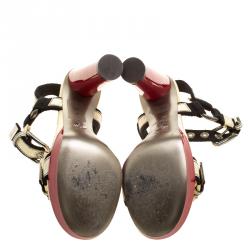 Pre Owned صندل دولتشي أند غابانا جلد كريمي لامع نعل سميك مقاس 40.5