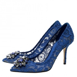 مملوكة مسبقًا Dolce and Gabbana Blue Lace Bellucci Crystal Embellished Pointed Toe Pumps Size 37.5