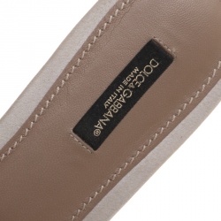 Pre Owned سلايد دولتشي أند غابانا صوفيا منقوش دانتيل أ سود مقاس 39.5