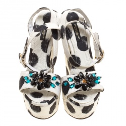 Pre Owned صندل دولتشي أند غابانا ليانكا كانفاس منقط كريستال مزخرف كعب روكي مقاس 37.5