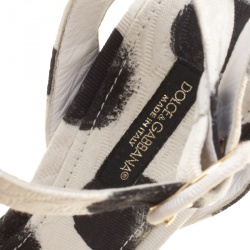 Pre Owned صندل دولتشي أند غابانا ليانكا كانفاس منقط كريستال مزخرف كعب روكي مقاس 37.5