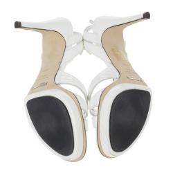 مملوكة مسبقًا Dolce and Gabbana White Leather Ankle Strap Sandals Size 37.5