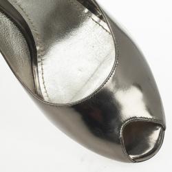 Pre Owned Dolce and Gabbana Metallic Peep Toe Pumps Size 38.5