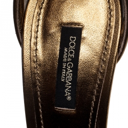 Pre Owned صندل دولتشي أند غابانا مقدمة مفتوحة كعب مرتفع بيت لوركس ذهبي مقاس 38.5