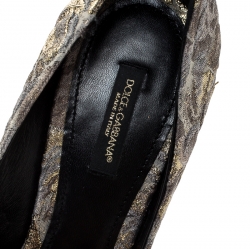 Pre Owned Dolce and Gabbana Grey Floral Print Brocade Fabric Bellucci Crystal Embellished Pointed Toe Pumps Size 39