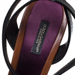 مملوكة مسبقًا  Dolce & Gabbana Black Lizard Embossed Leather Bejeweled Floral Pearls Ankle Strap Sandals Size 41