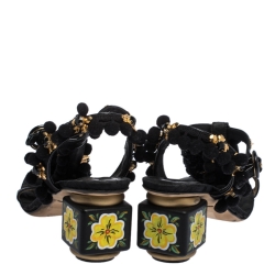 مملوكة مسبقًا Dolce & Gabbana Black Leather and Fabric Pom Pom Embellished T-Strap Sandals Size 39