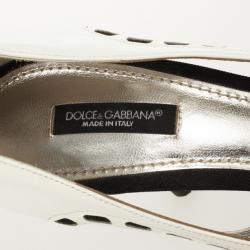مملوكة مسبقًا Dolce and Gabbana White Bow Peep Toe Pumps Size 38.5