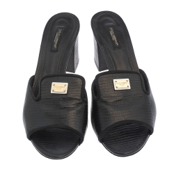 Pre Owned حذاء سلايد دولتشي أند غابانا بكعب سميك جلد سحلية بارز أسود مقاس 38