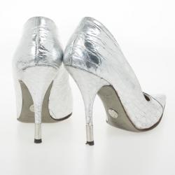 مملوكة مسبقًا Dolce and Gabbana Silver Embossed Pointed Toe Pumps Size 37.5