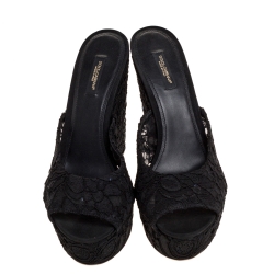 مملوكة مسبقًا صندل سلايد  دولتشي أند غابانا بروكاد مزين بورود بكعب روكي 