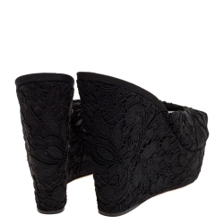 مملوكة مسبقًا صندل سلايد  دولتشي أند غابانا بروكاد مزين بورود بكعب روكي 