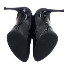 مملوكة مسبقًا Dolce and Gabbana Black Patent Pumps Size 39