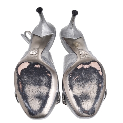 Pre Owned Dolce & Gabbana Silver Leather Slingback Pumps  Size 36.5